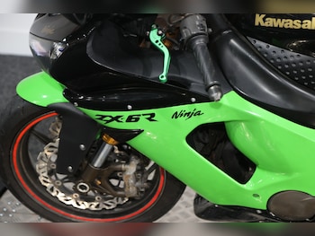Used Kawasaki NINJA ZX 6 2005 for sale - bike-78067055: Photo