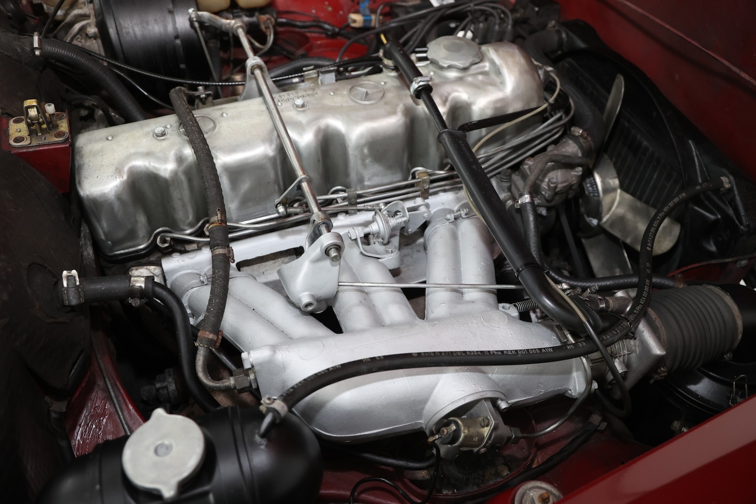 Used Mercedes-Benz 280 SL 2020 for sale - 76492229: Photo 21