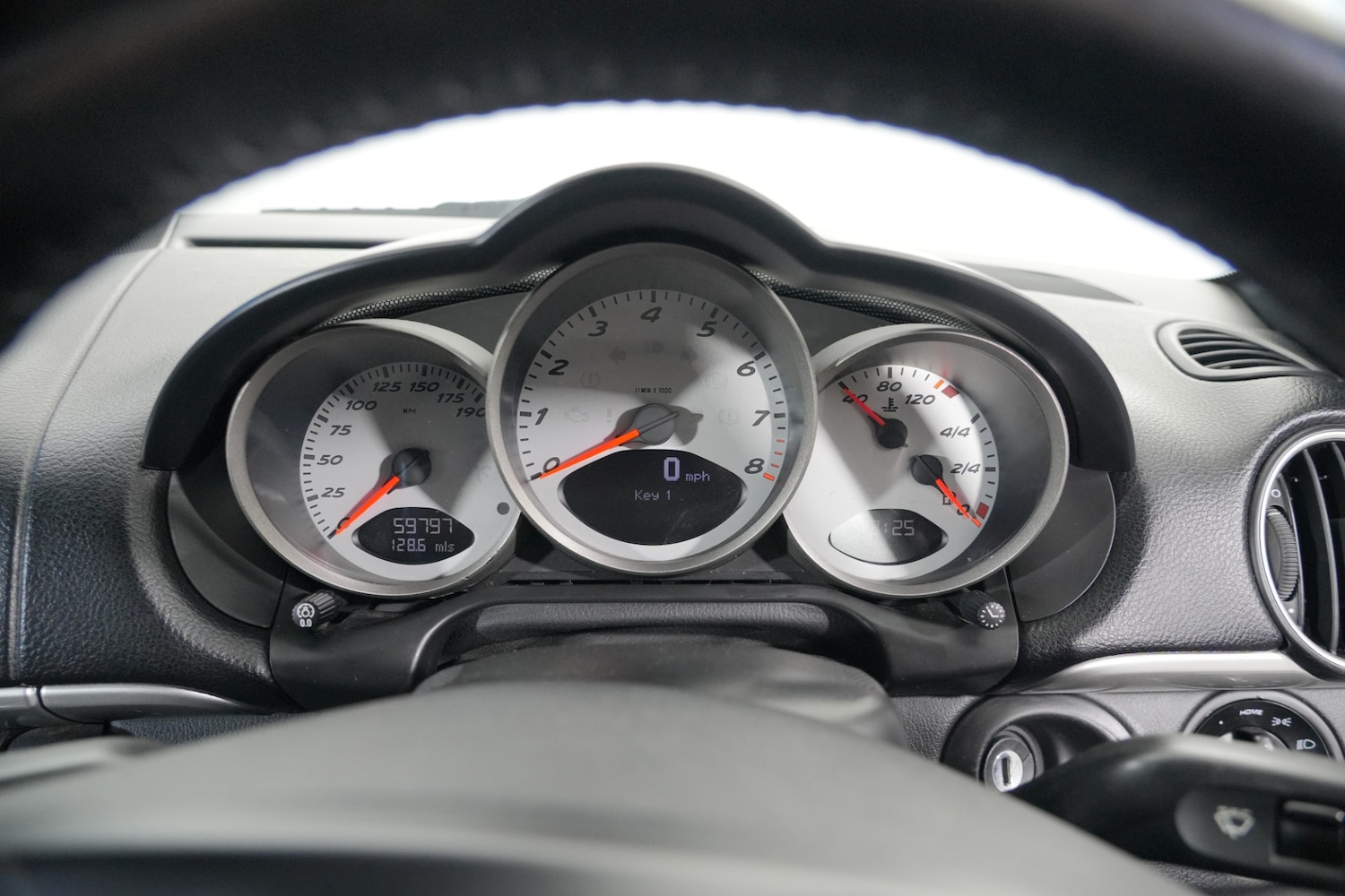 Used Porsche Cayman 2011 for sale - 77742588: Photo 5