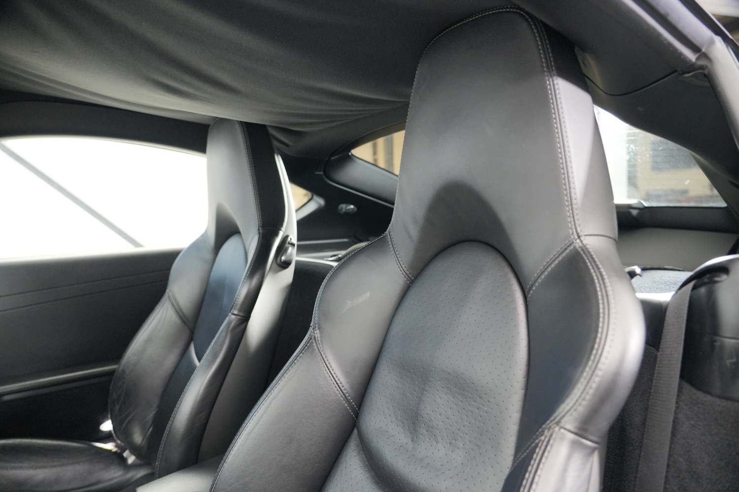 Used Porsche Cayman 2011 for sale - 77742588: Photo 6