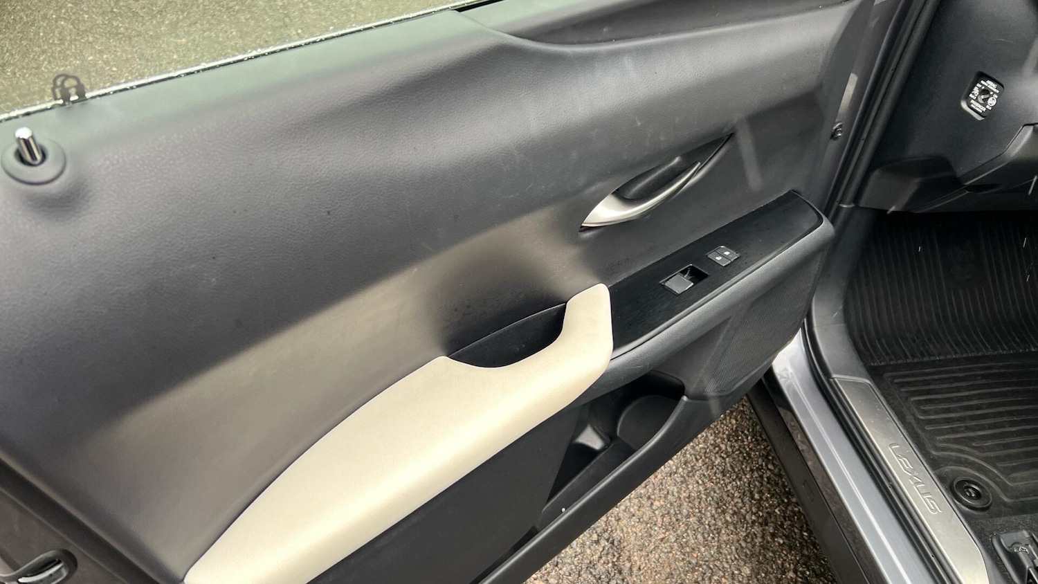 Used Lexus UX 2020 for sale - 76646214: Photo 35