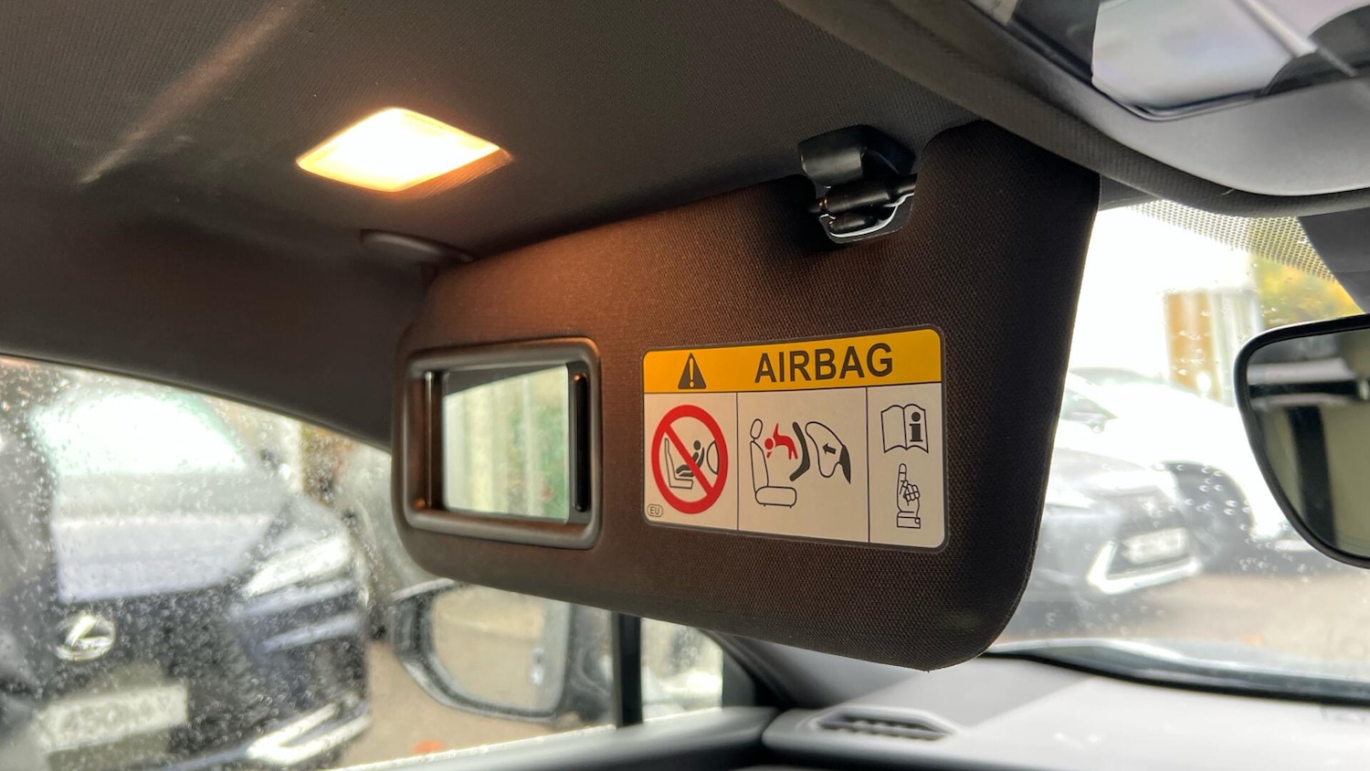 Used Lexus UX 2020 for sale - 76646214: Photo 37