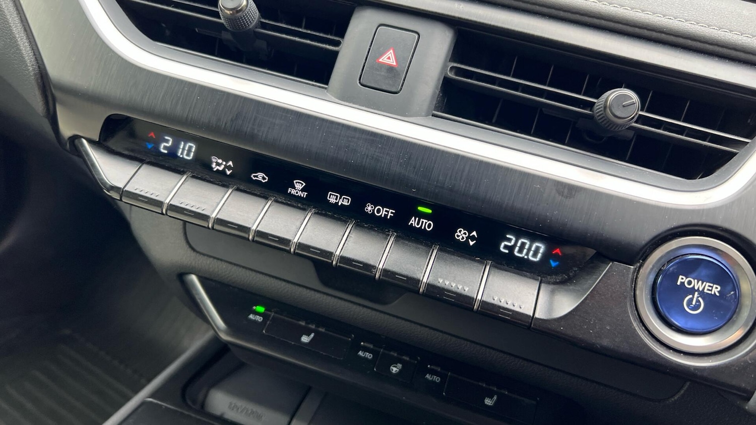 Used Lexus UX 2020 for sale - 76646214: Photo 38