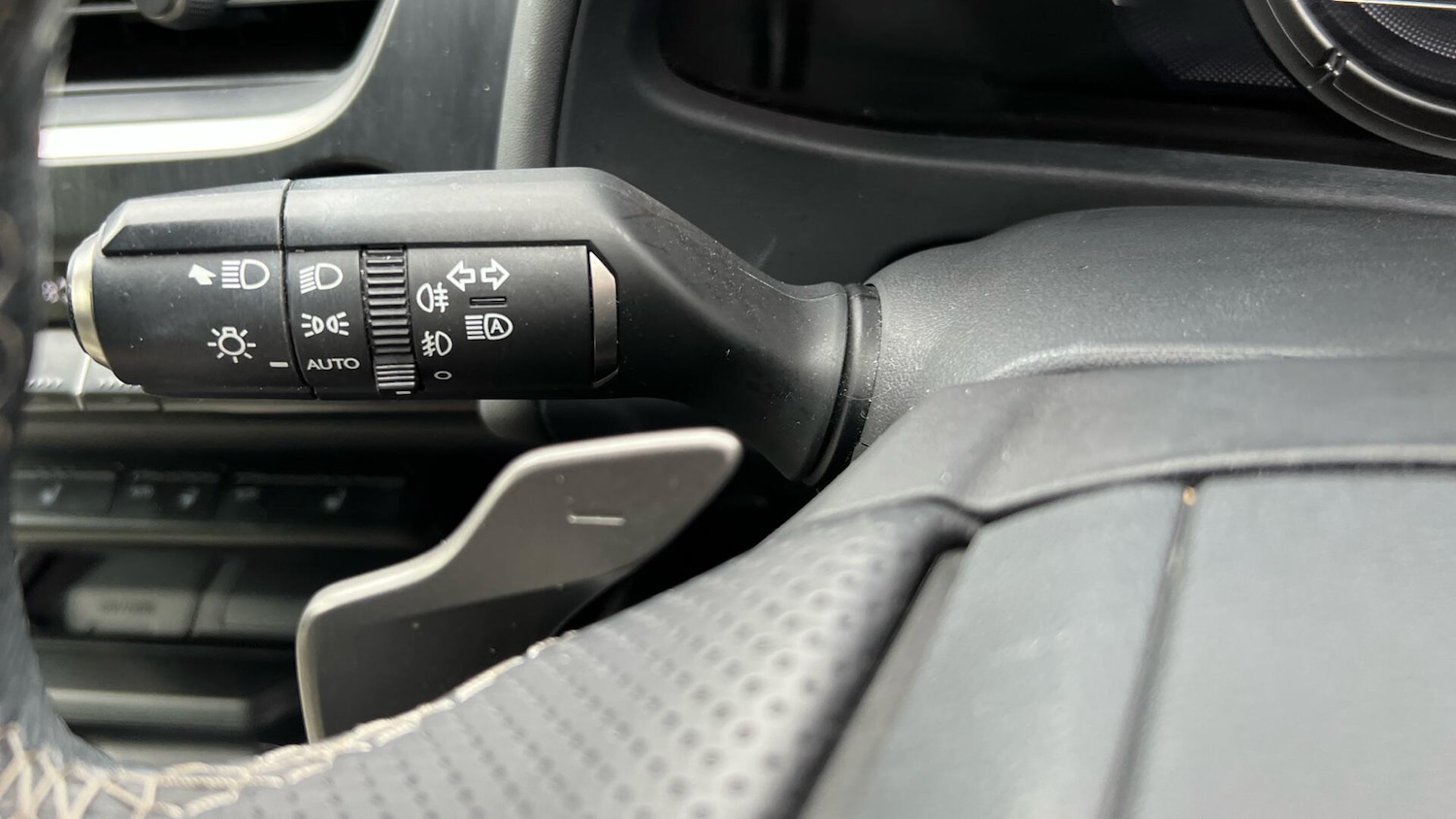 Used Lexus UX 2020 for sale - 76646214: Photo 43