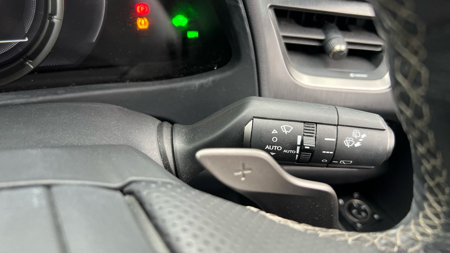 Used Lexus UX 2020 for sale - 76646214: Photo 44