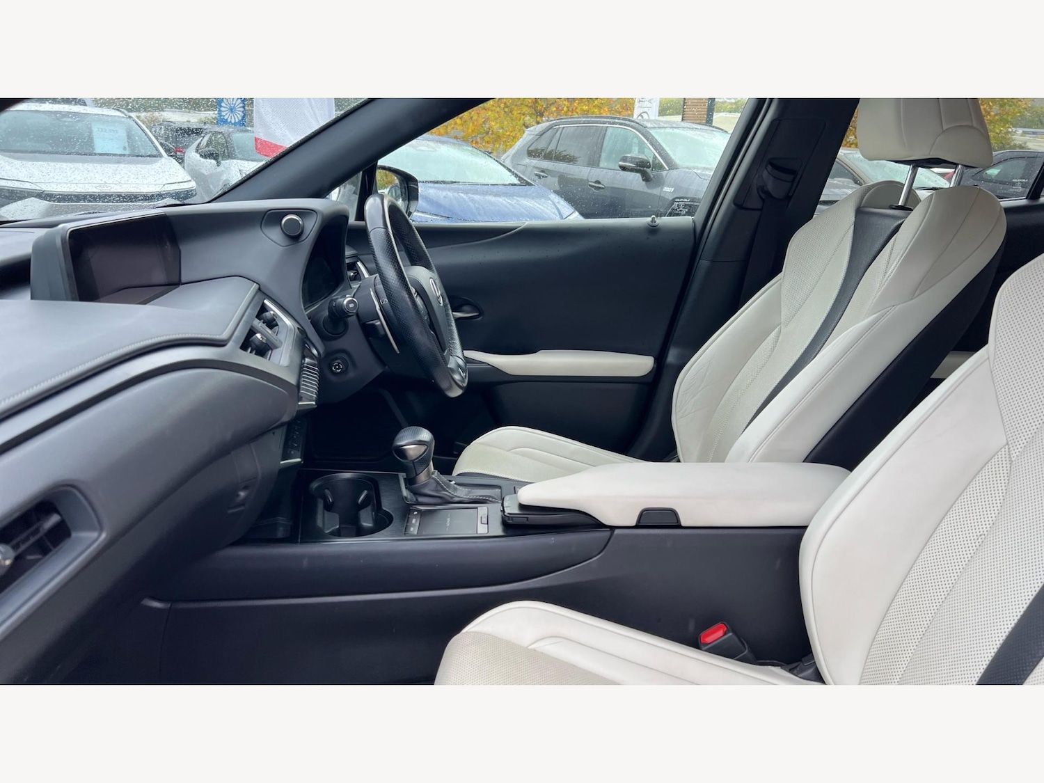 Used Lexus UX 2020 for sale - 76646214: Photo 8