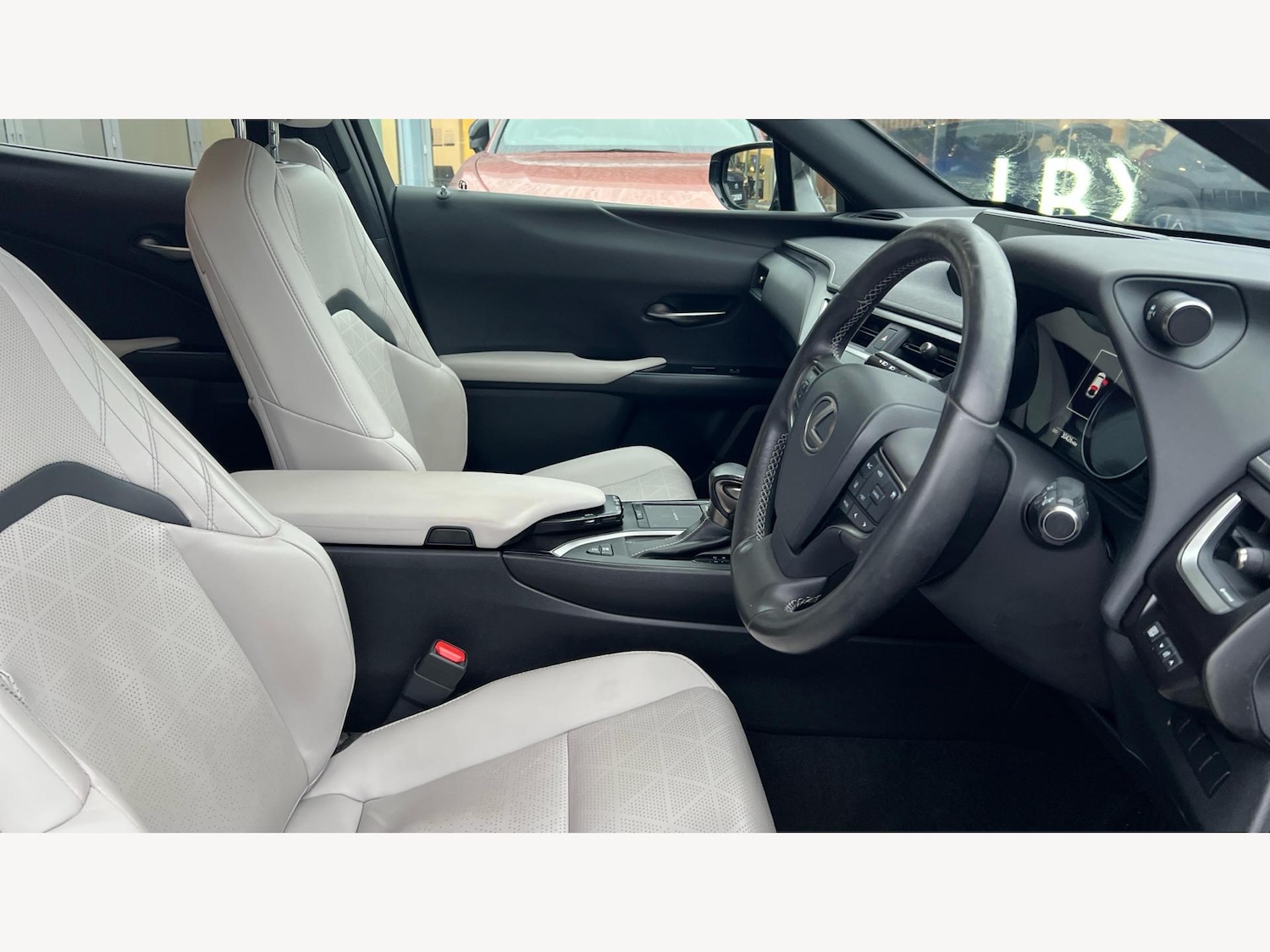 Used Lexus UX for sale - 77345593: Photo 15