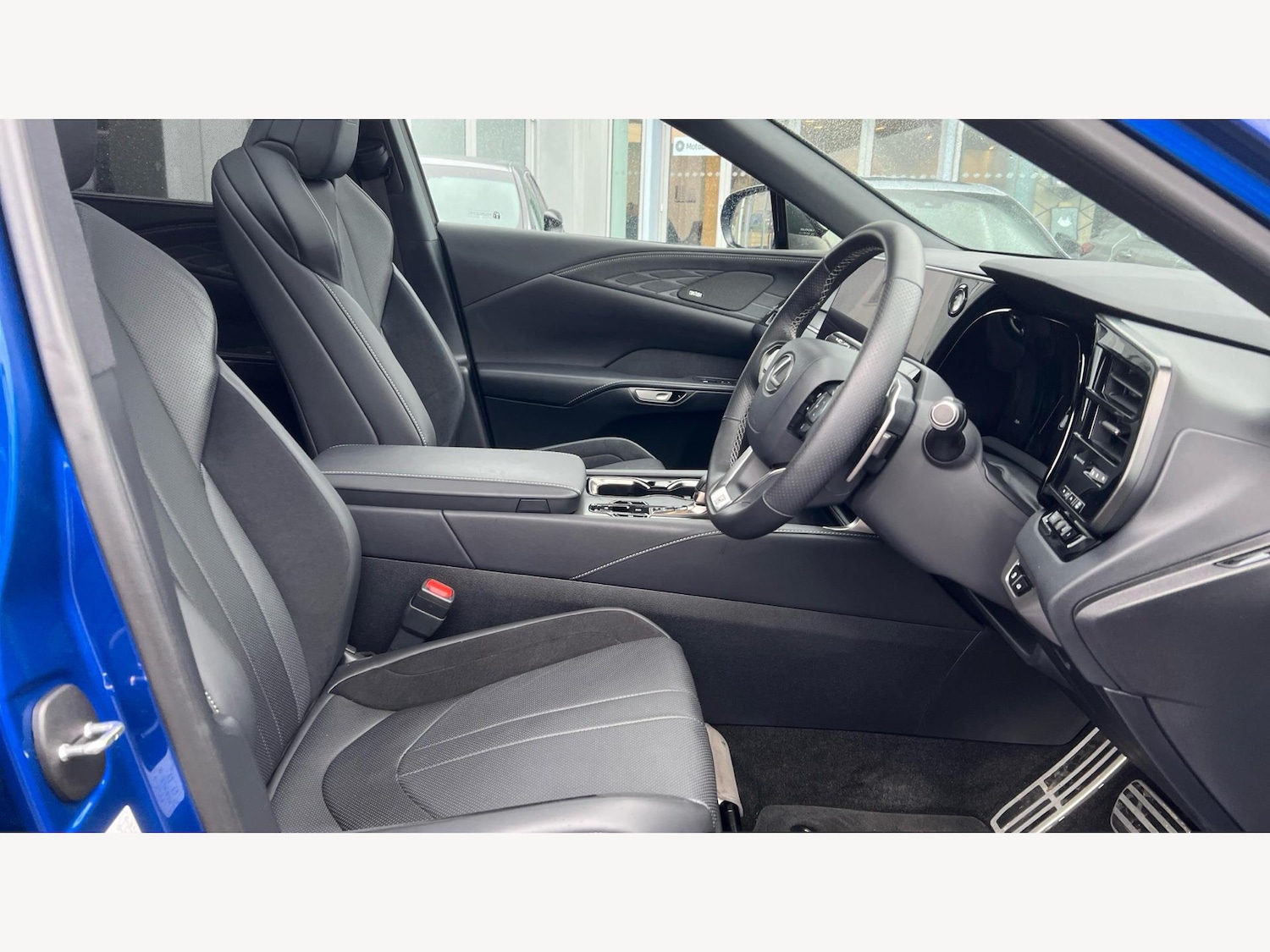 Used Lexus RX 2025 for sale - 77216027: Photo 15