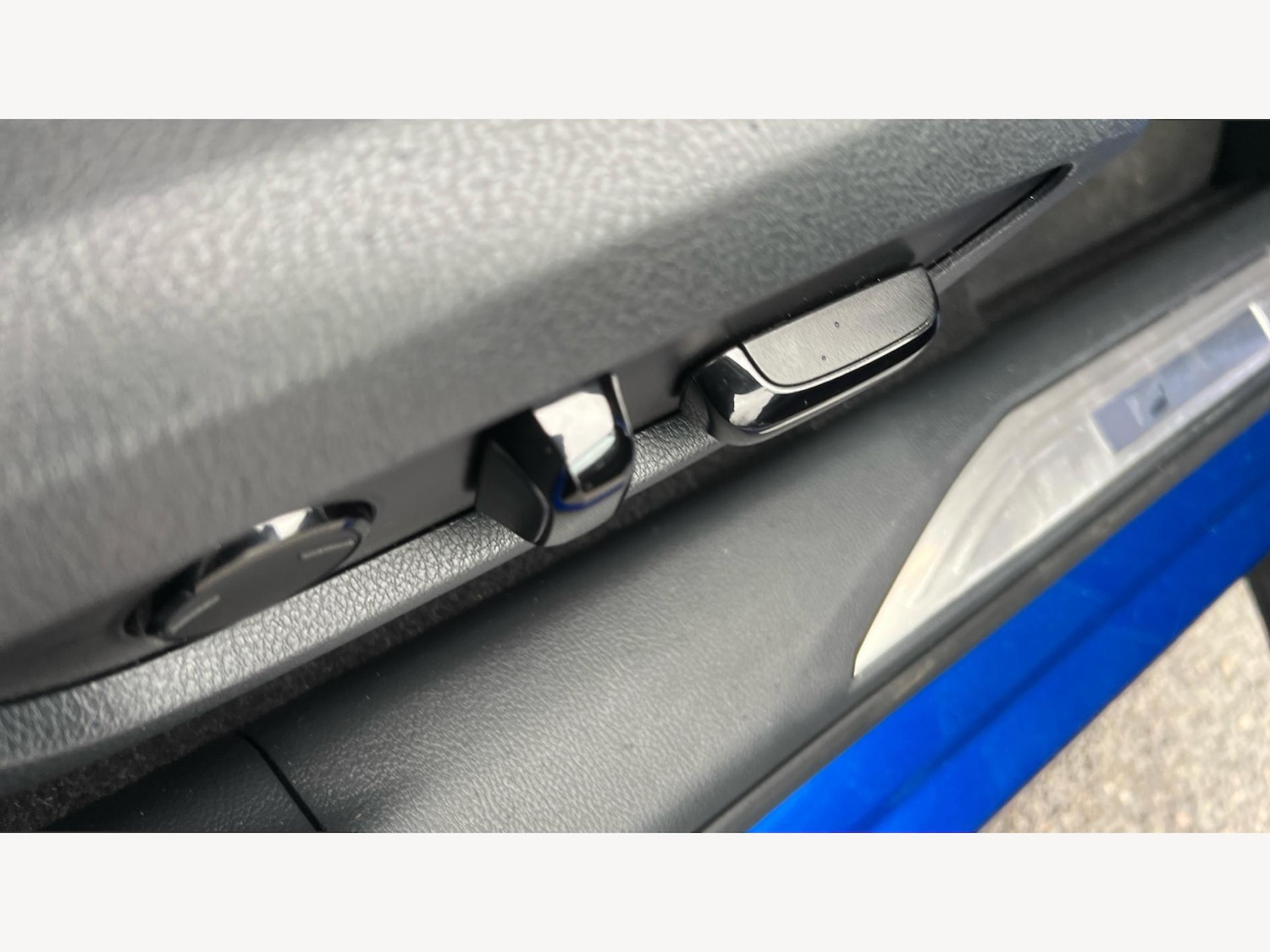 Used Lexus RX 2025 for sale - 77216027: Photo 31