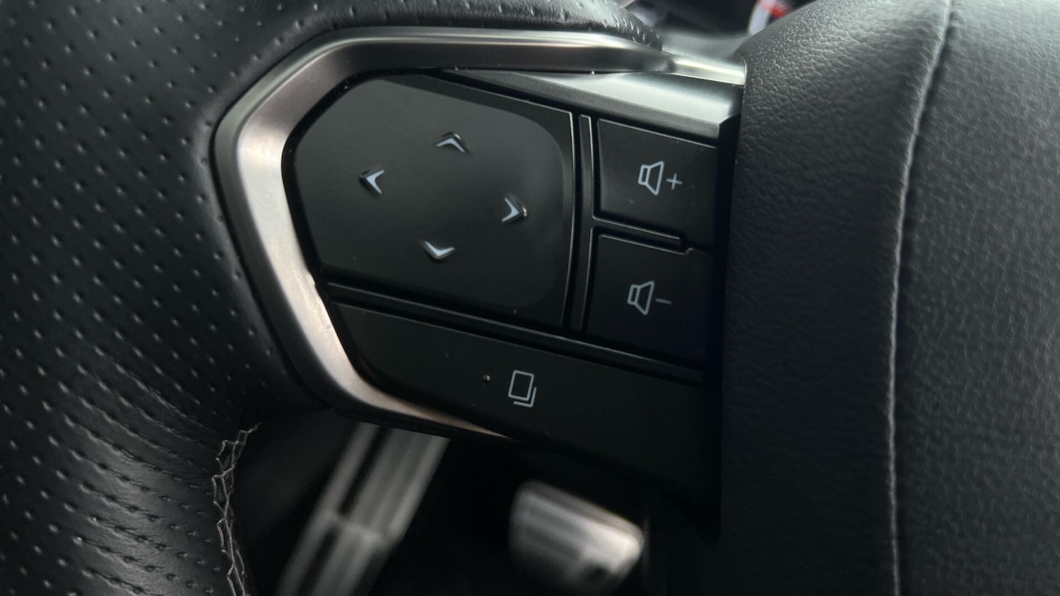 Used Lexus RX 2025 for sale - 77216027: Photo 43