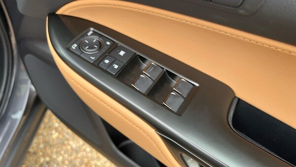 Used Lexus NX 2024 for sale - 76024439: Photo 30