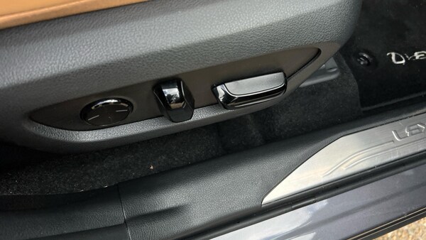 Used Lexus NX 2024 for sale - 76024439: Photo 32