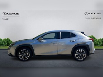 Used Lexus UX 2019 for sale - 78384331: Photo