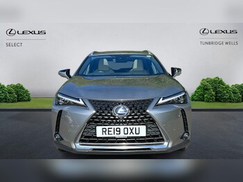 Used Lexus UX 2019 for sale - 78384331: Photo