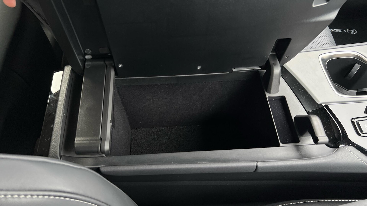 Used Lexus NX 2024 for sale - 77633338: Photo 35