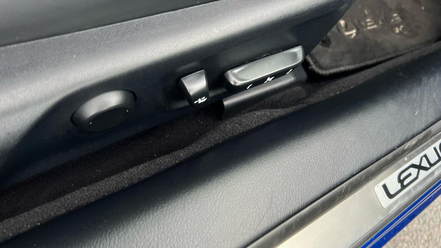 Used Lexus RC for sale - 77278619: Photo 32