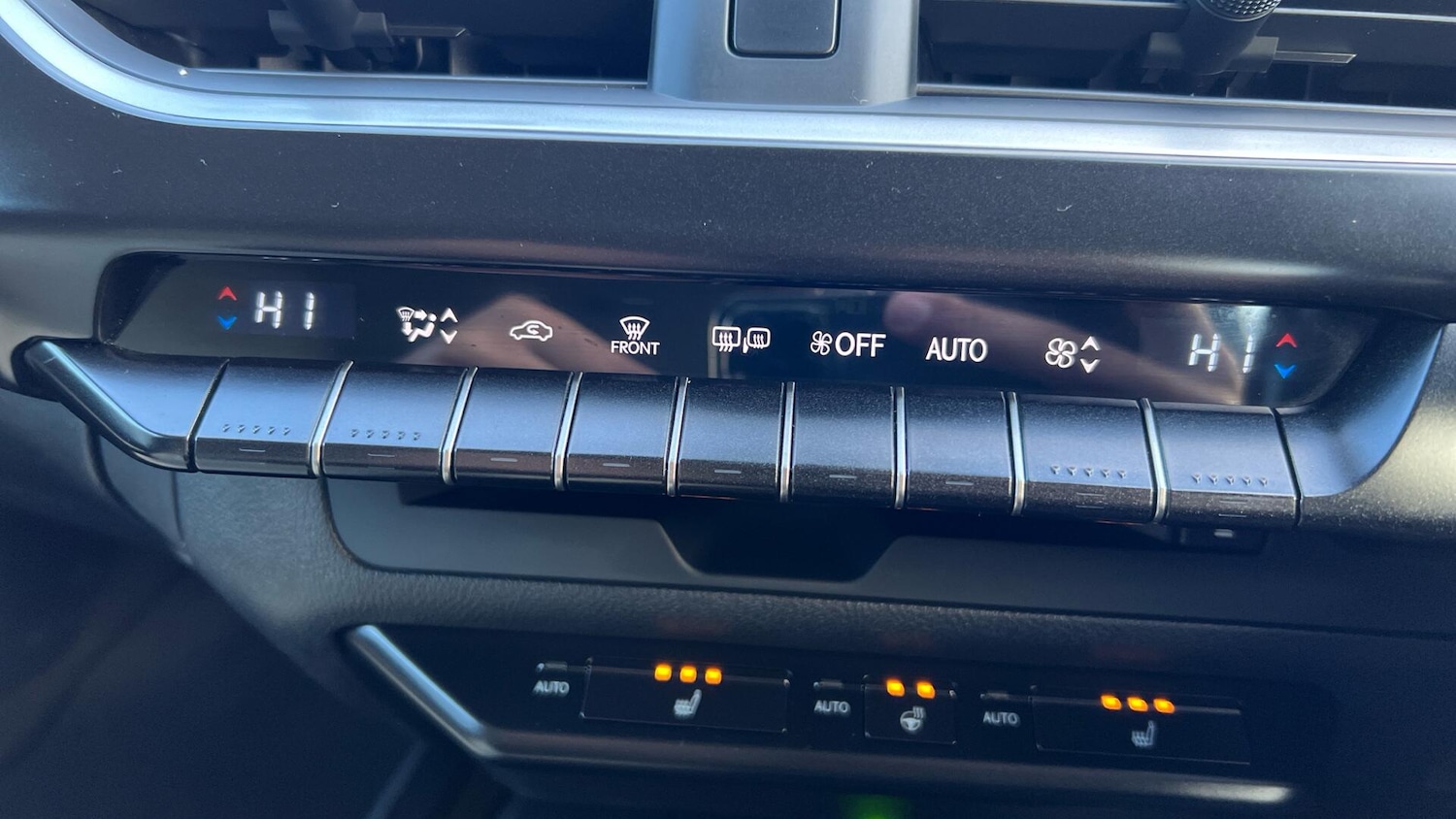 Used Lexus UX 2020 for sale - 77574696: Photo 35