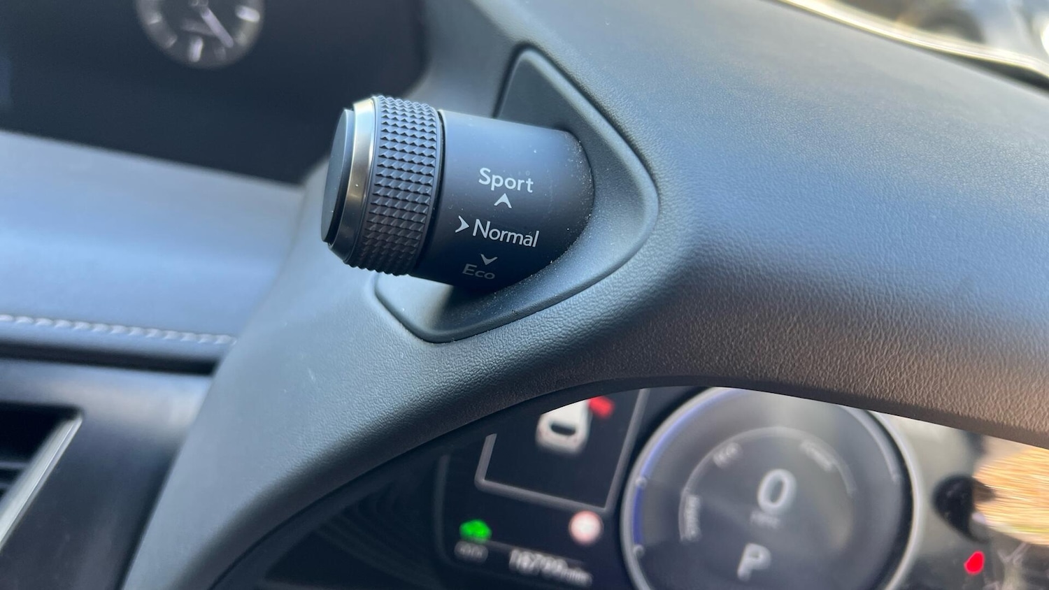 Used Lexus UX 2021 for sale - 76645212: Photo 37