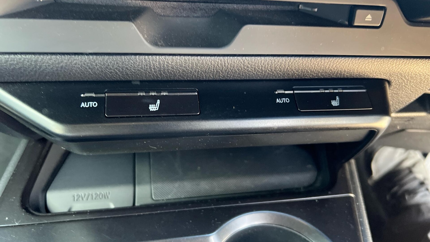Used Lexus UX 2021 for sale - 76645212: Photo 40