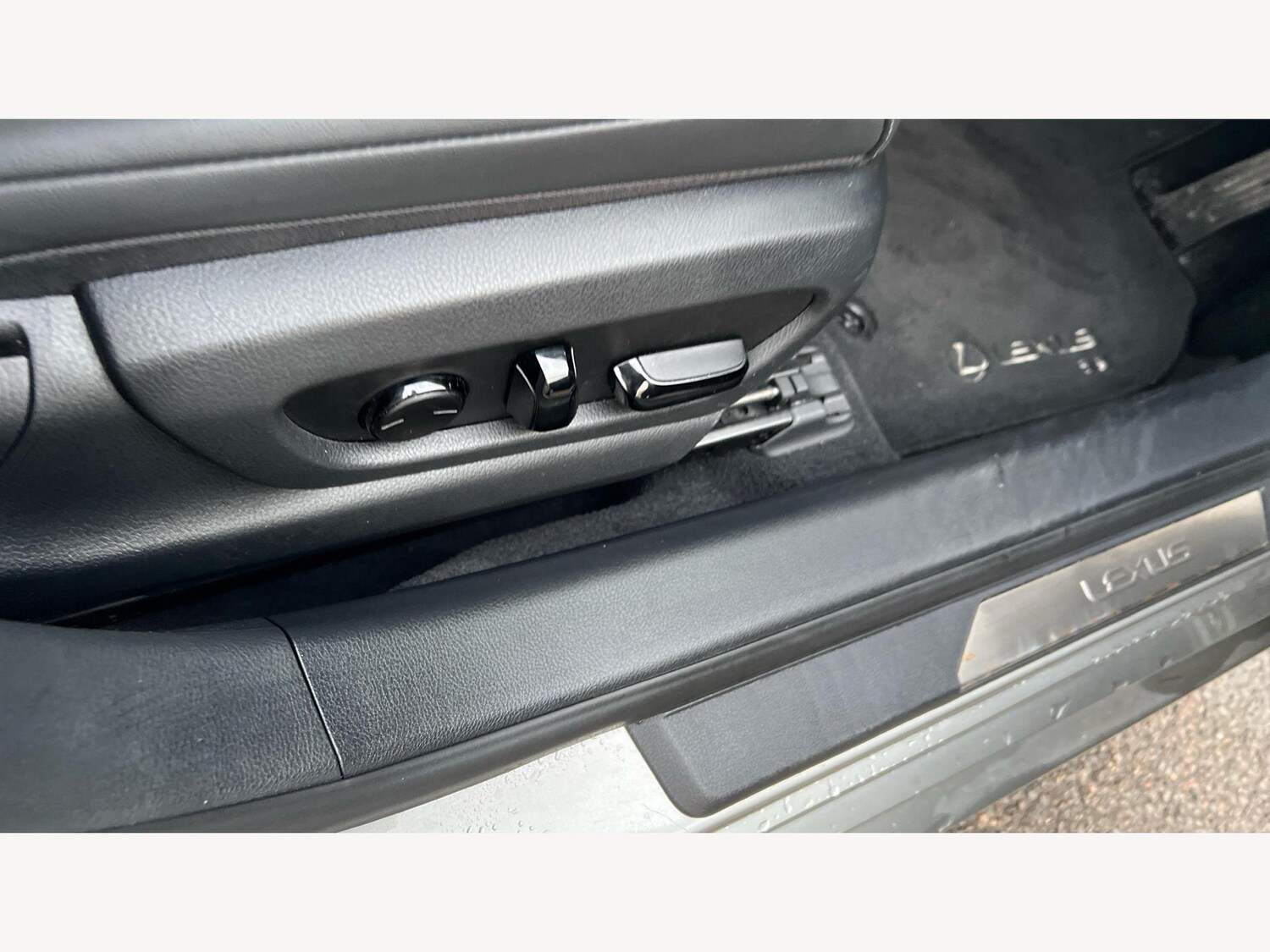 Used Lexus ES 2024 for sale - 76671514: Photo 31