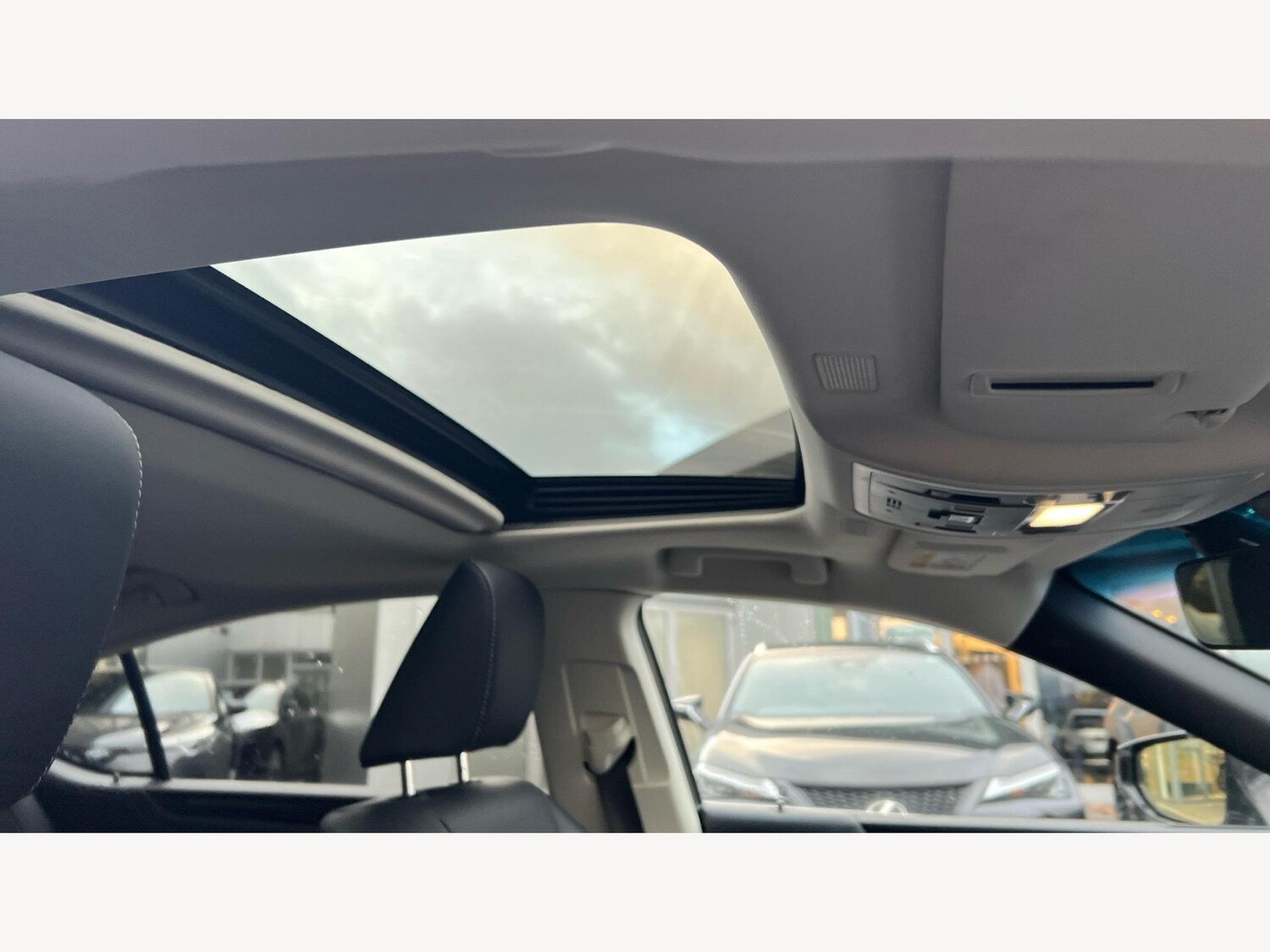 Used Lexus ES 2024 for sale - 76671514: Photo 32