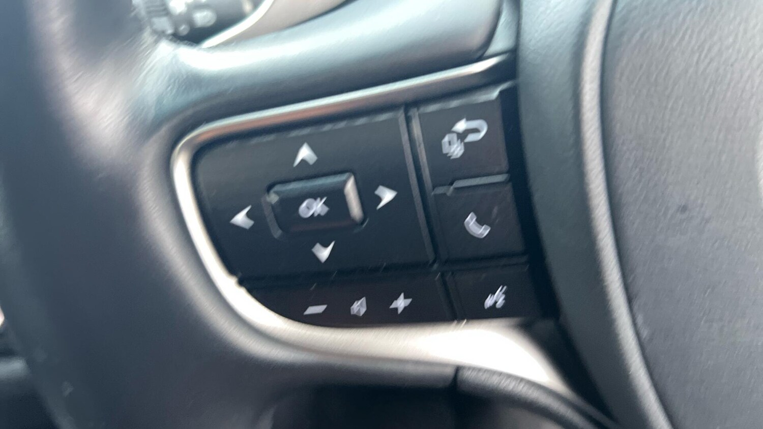 Used Lexus ES 2024 for sale - 76671514: Photo 45