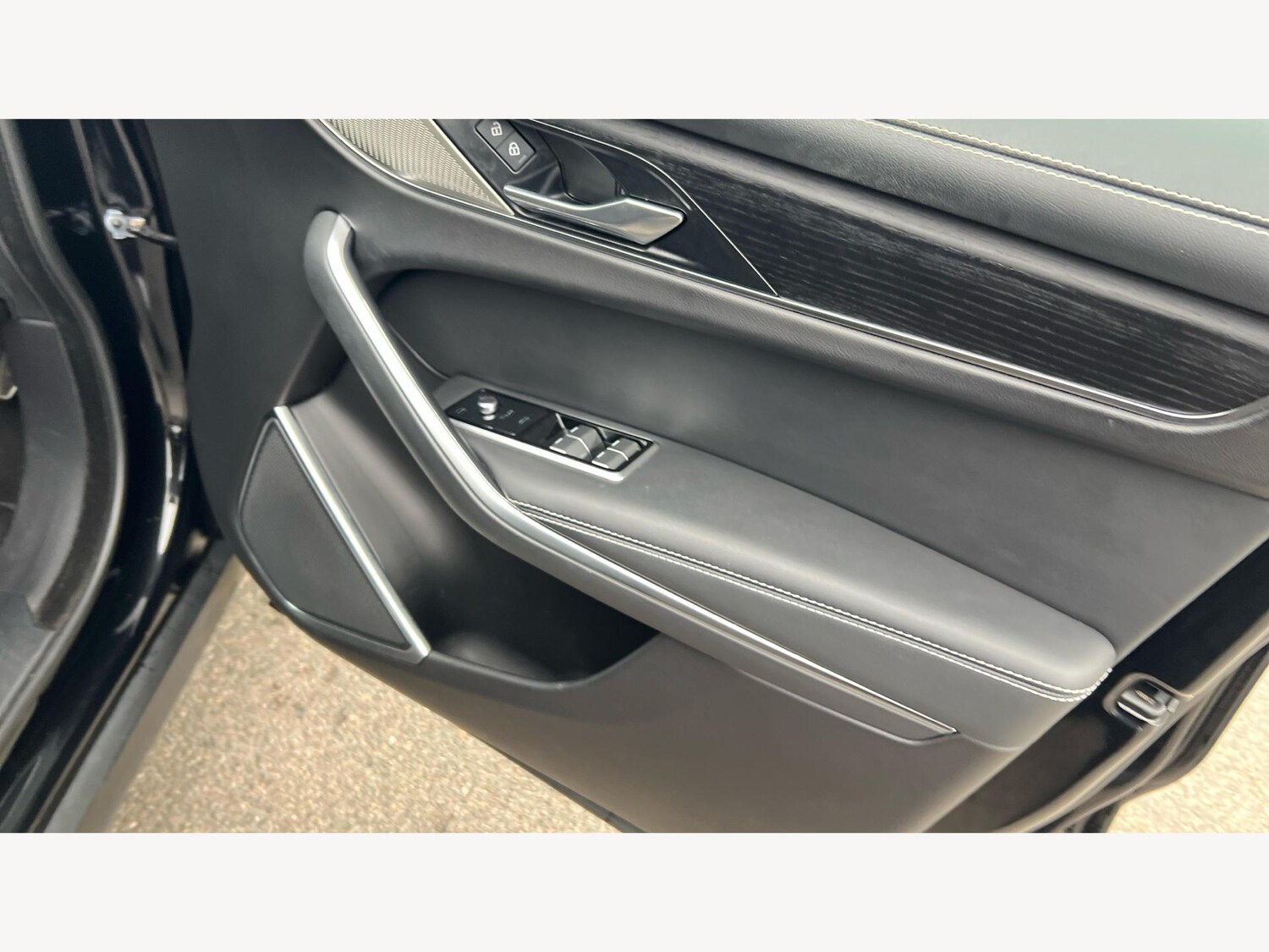 Used Jaguar F-Pace 2022 for sale - 76993216: Photo 31