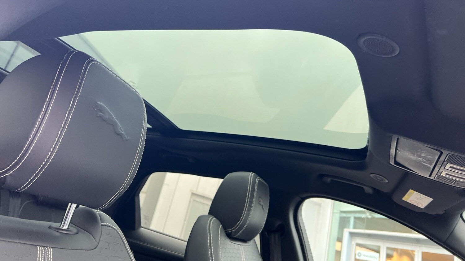 Used Jaguar F-Pace 2022 for sale - 76993216: Photo 33