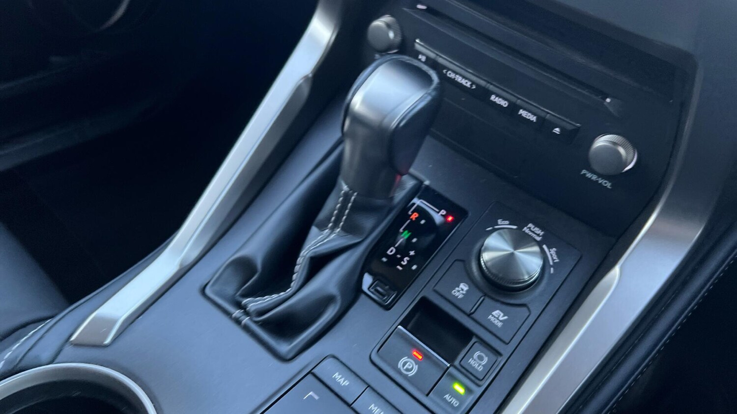 Used Lexus NX 2019 for sale - 77254667: Photo 39