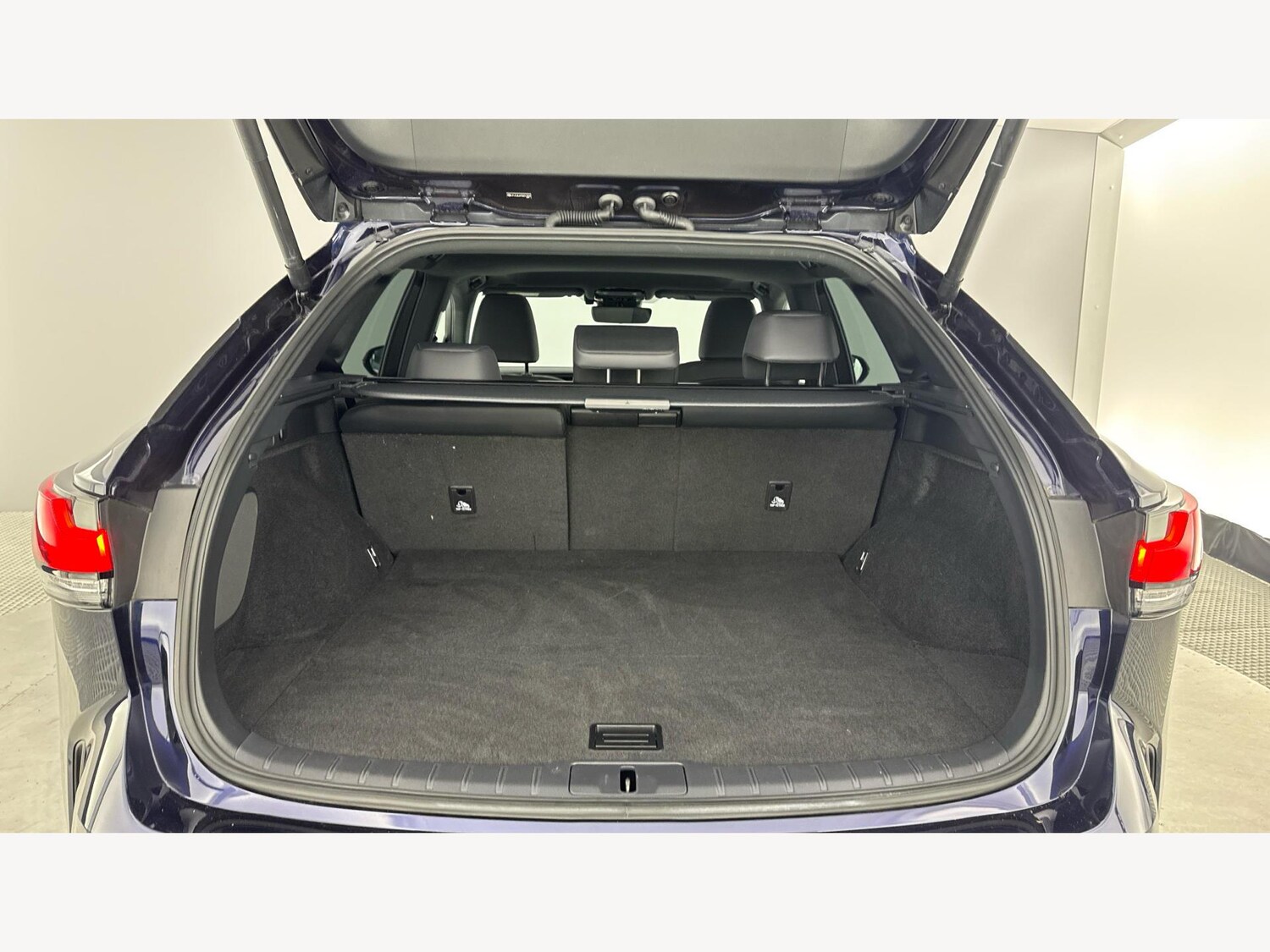 Used Lexus RX 2024 for sale - 77254668: Photo 17