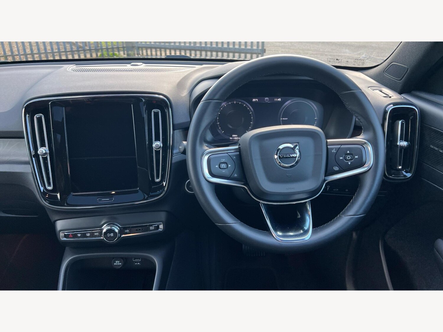 Used Volvo XC40 2023 for sale - 76042244: Photo 10