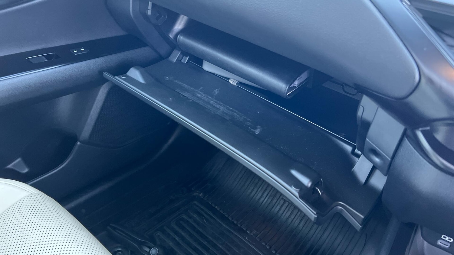 Used Lexus UX 2022 for sale - 77097556: Photo 35