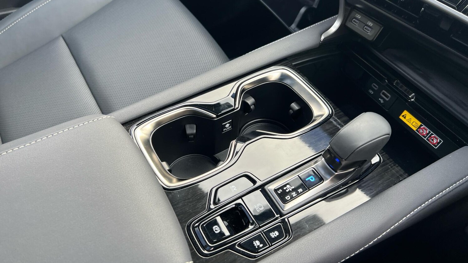 Used Lexus RX for sale - 77395658: Photo 42