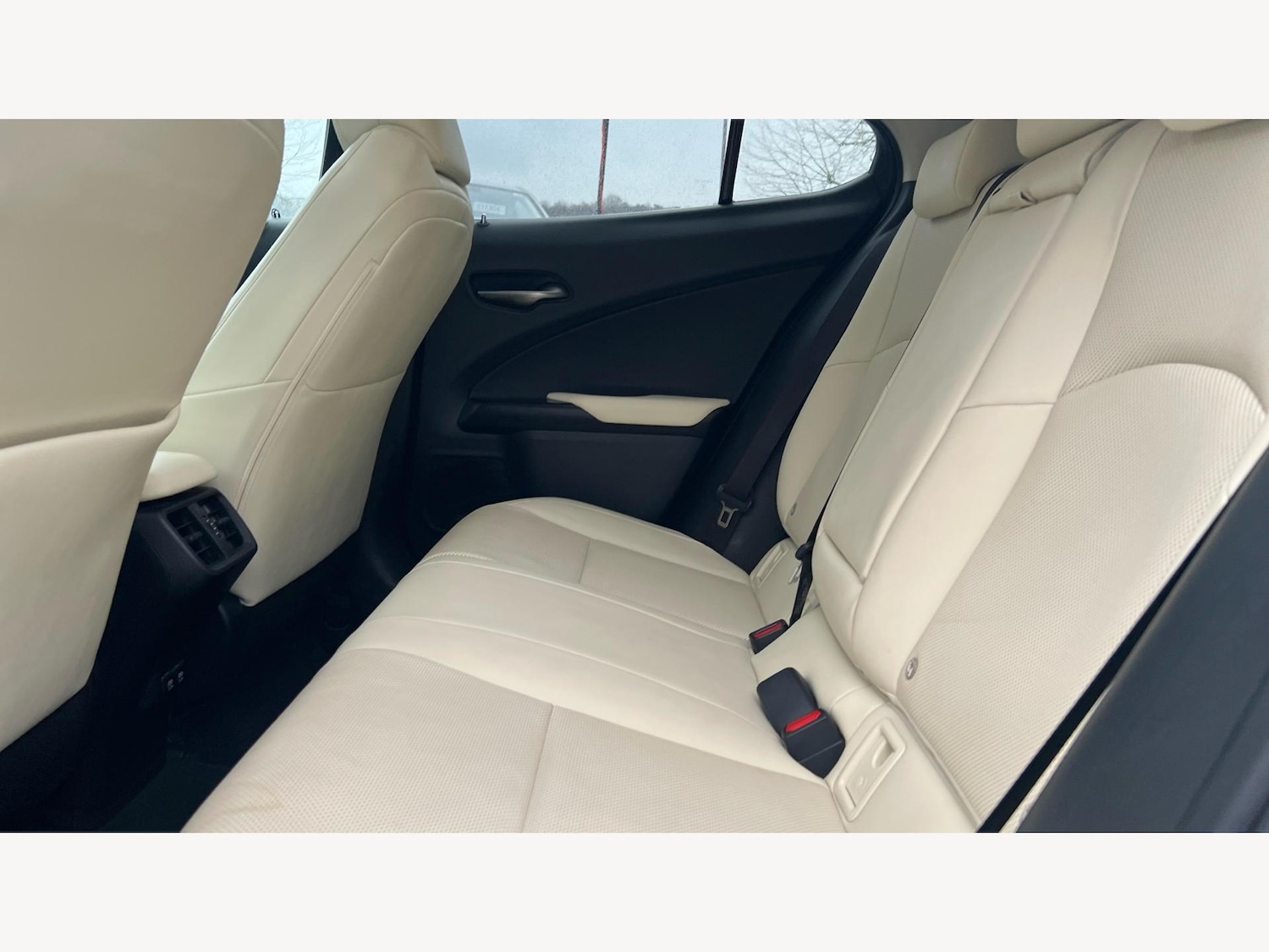 Used Lexus UX 2019 for sale - 77351900: Photo 16