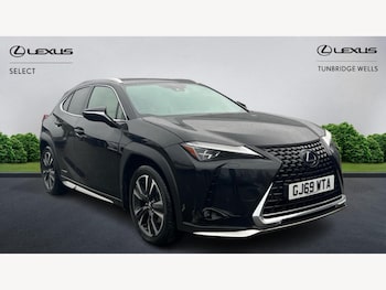 Used Lexus UX 2019 for sale - 77351900: Photo