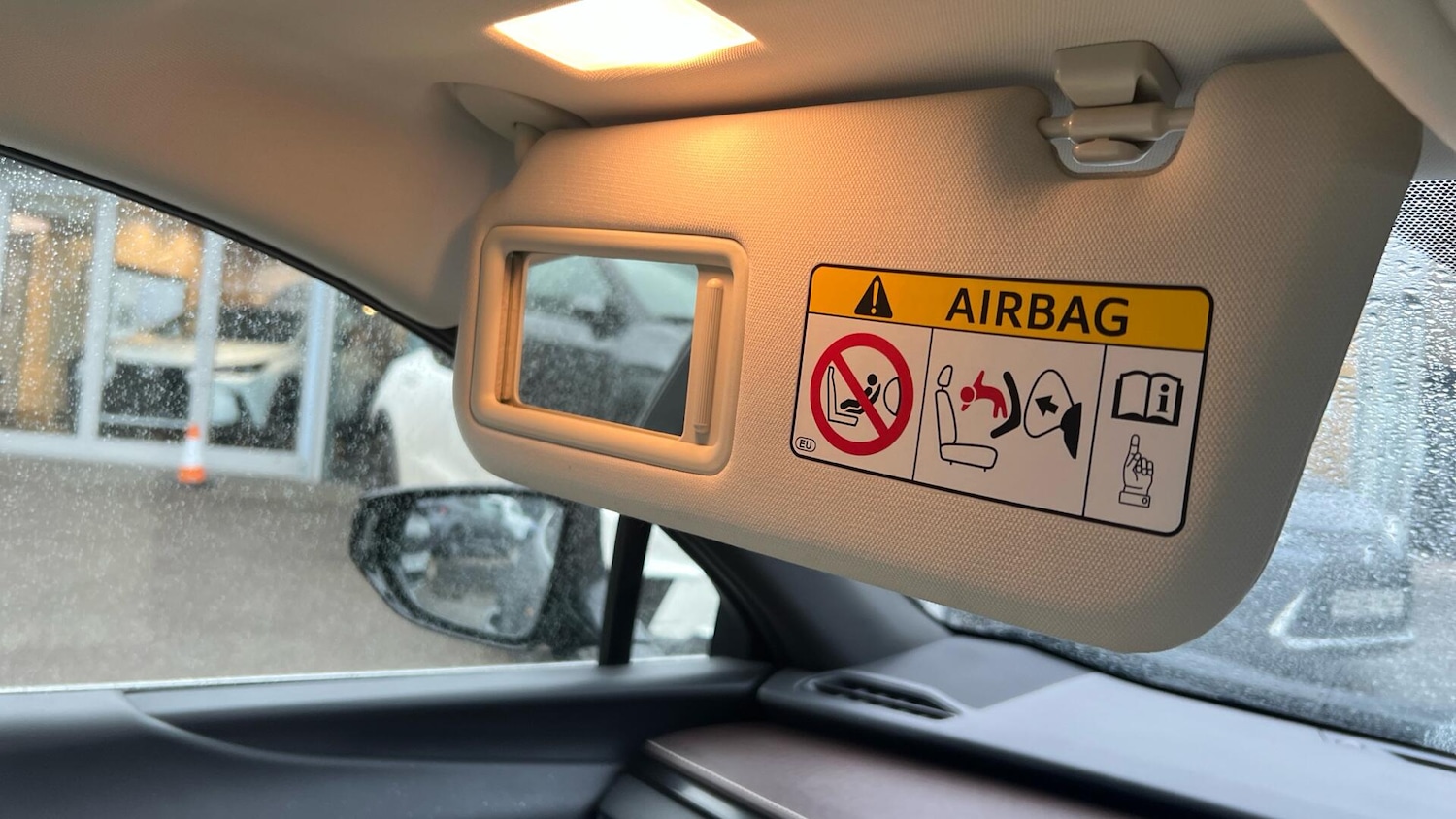 Used Lexus UX 2019 for sale - 77351900: Photo 37