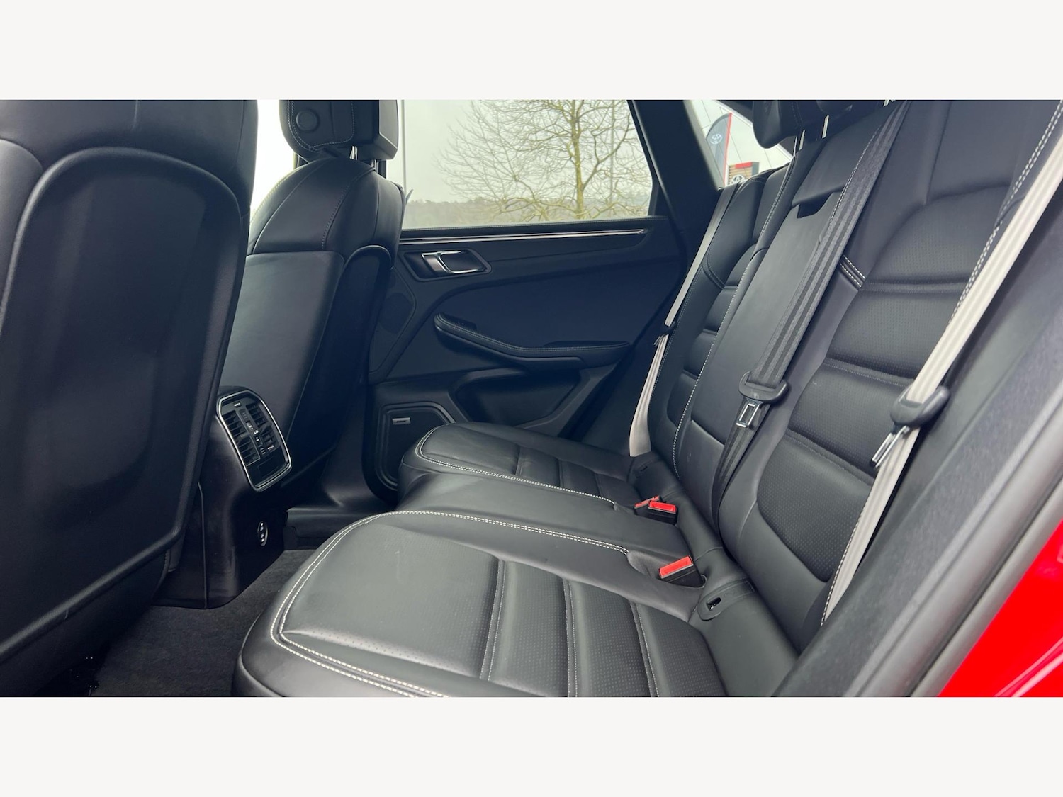 Used Porsche Macan 2022 for sale - 77351661: Photo 16