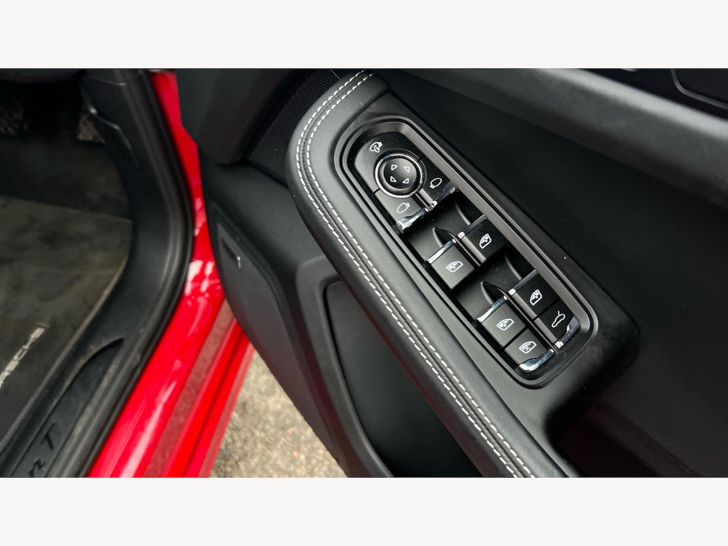 Used Porsche Macan 2022 for sale - 77351661: Photo 31