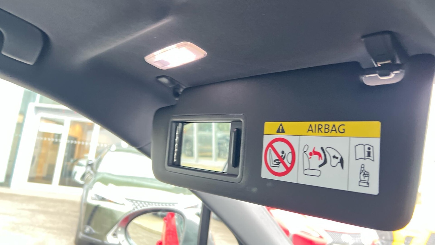 Used Porsche Macan 2022 for sale - 77351661: Photo 40