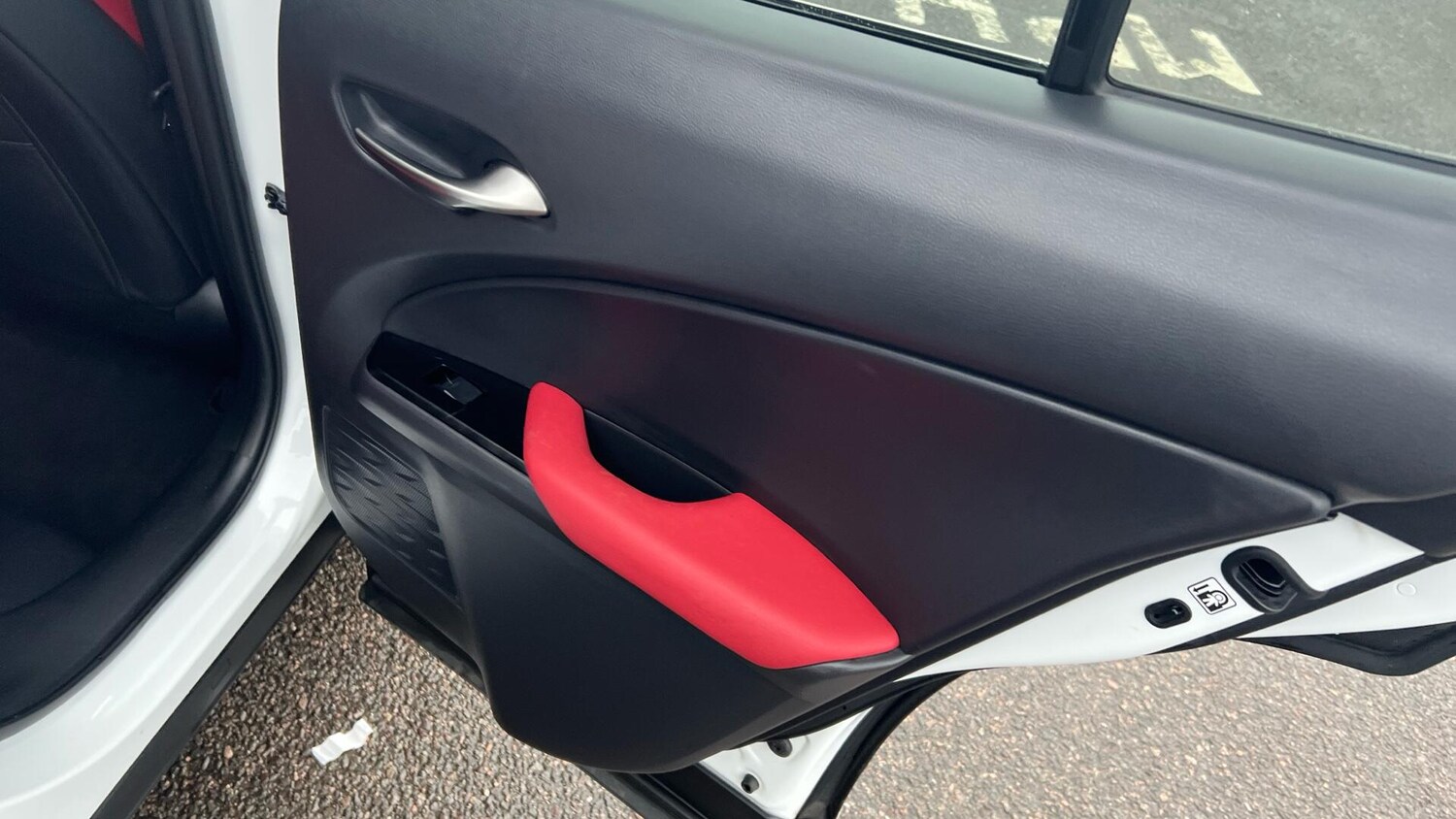 Used Lexus UX 2019 for sale - 77351506: Photo 33