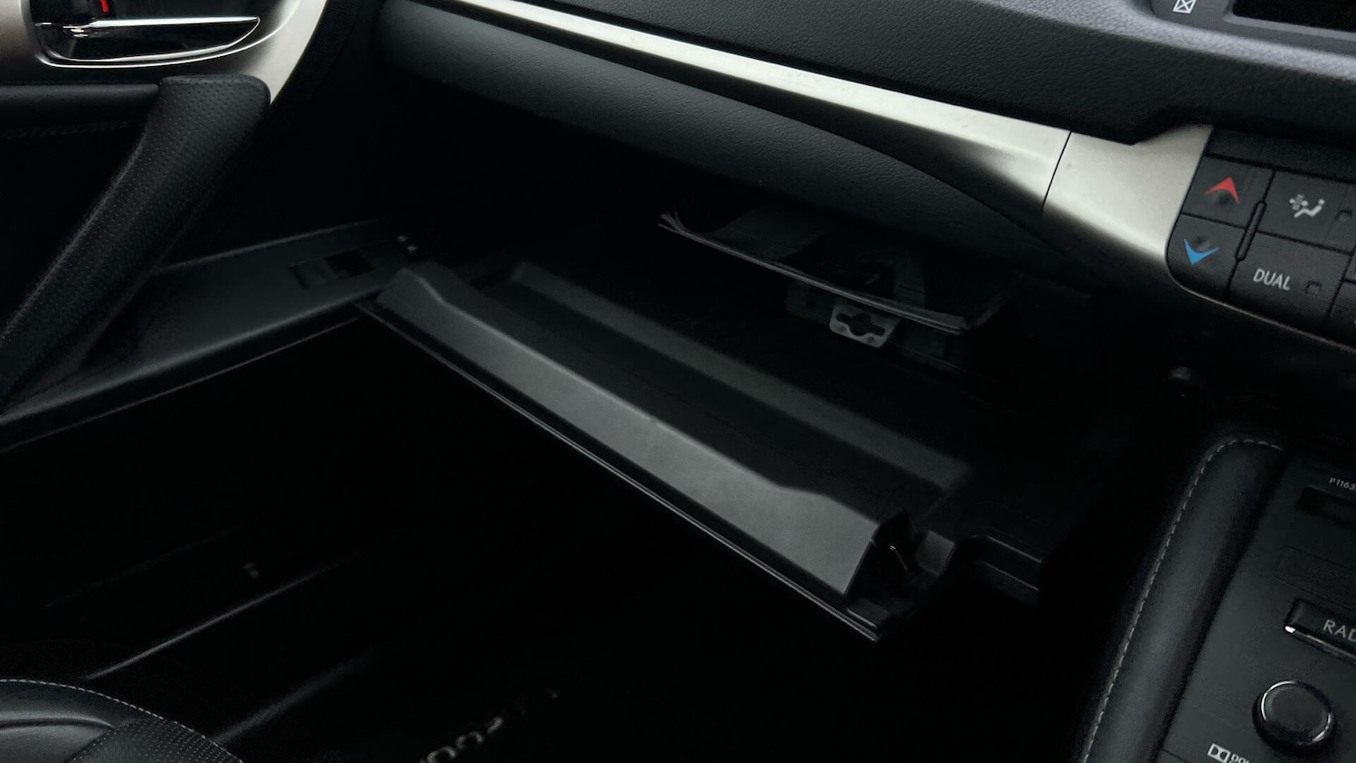 Used Lexus CT 2018 for sale - 76315237: Photo 36