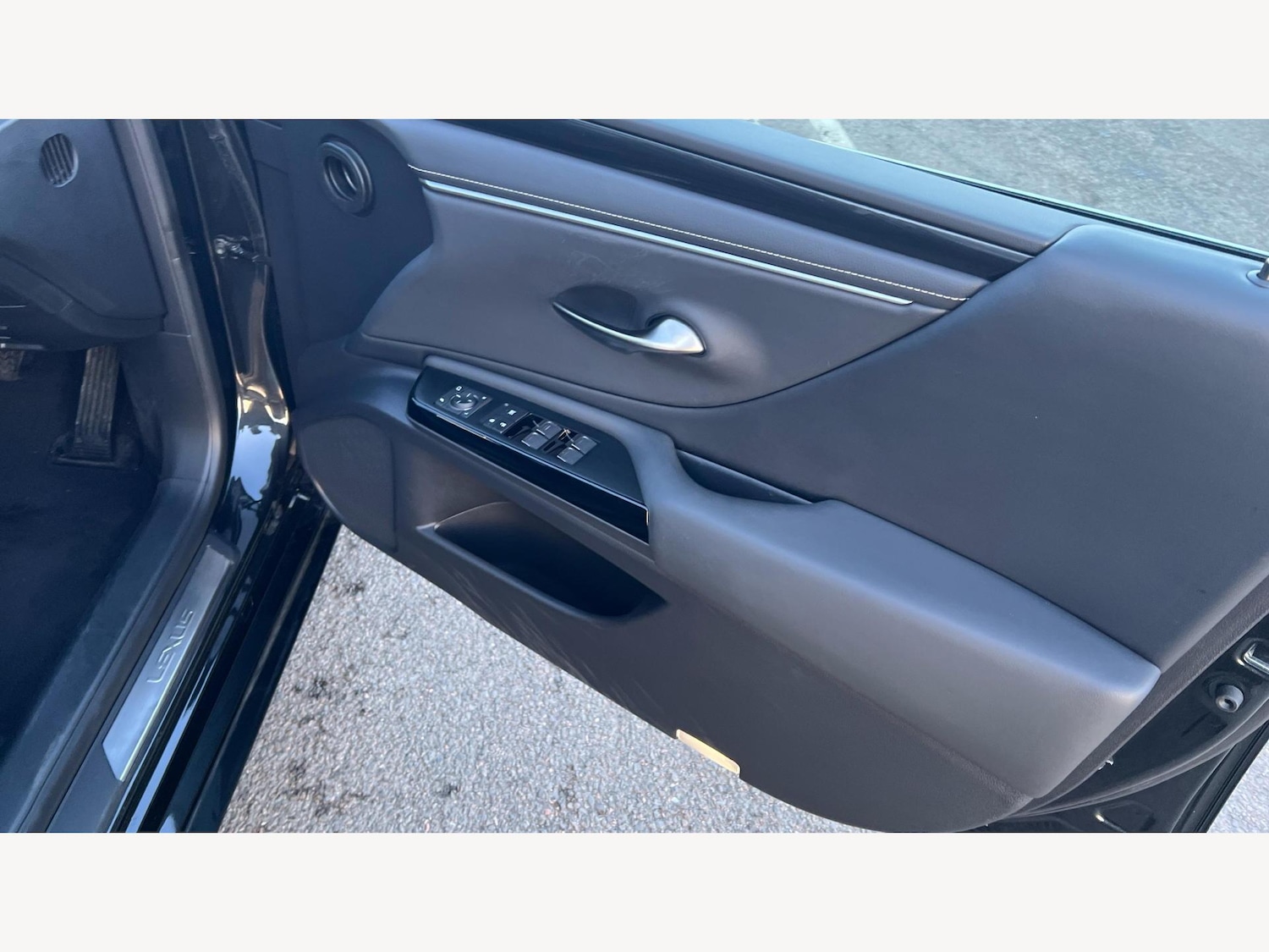 Used Lexus ES 2024 for sale - 77097399: Photo 30