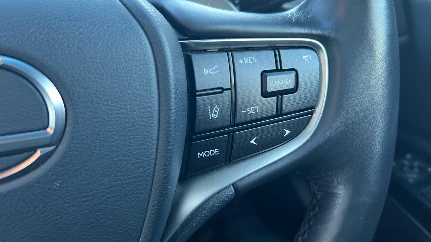 Used Lexus ES 2024 for sale - 77097399: Photo 46