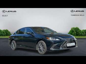 2023 (23) - 300h 2.5 4dr CVT