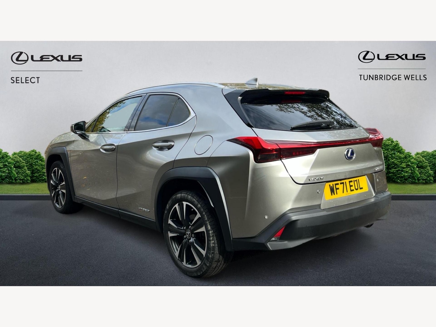 Used Lexus UX 2021 for sale - 76499180: Photo 2