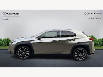 Used Lexus UX 2021 for sale - 76499180: Photo