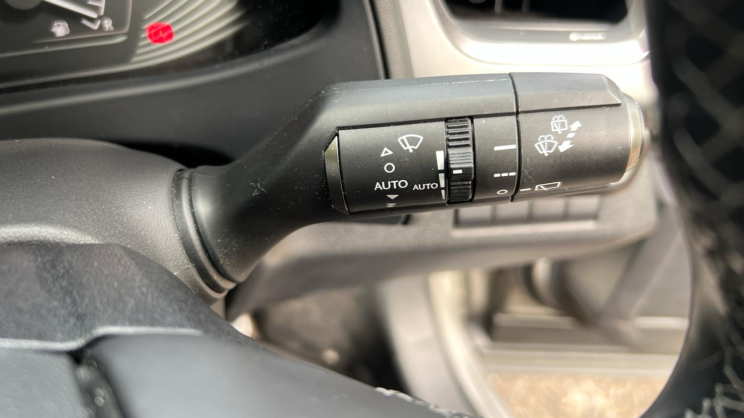 Used Lexus UX 2021 for sale - 76499180: Photo 42