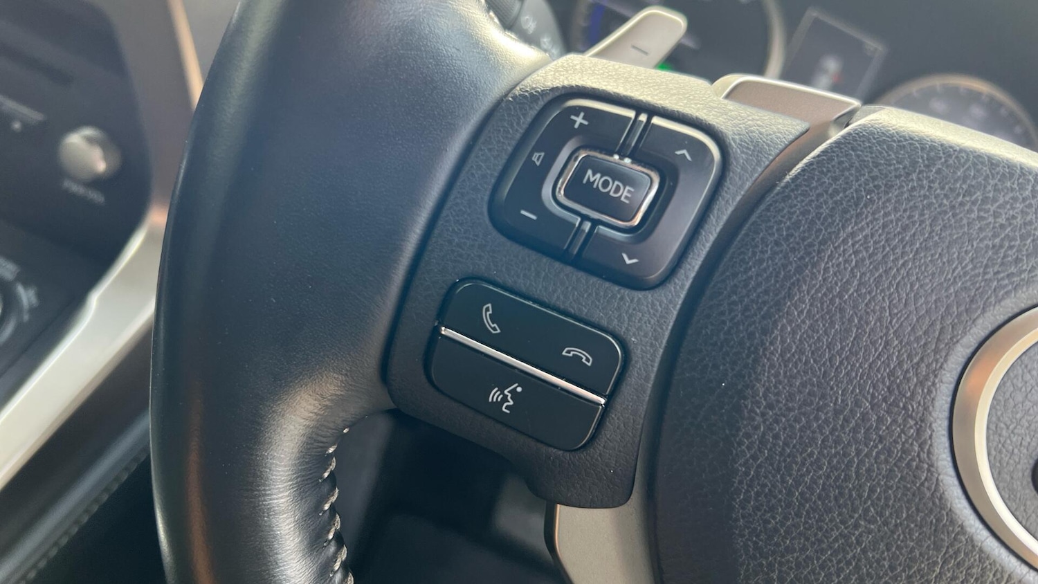 Used Lexus NX 2020 for sale - 76942485: Photo 40