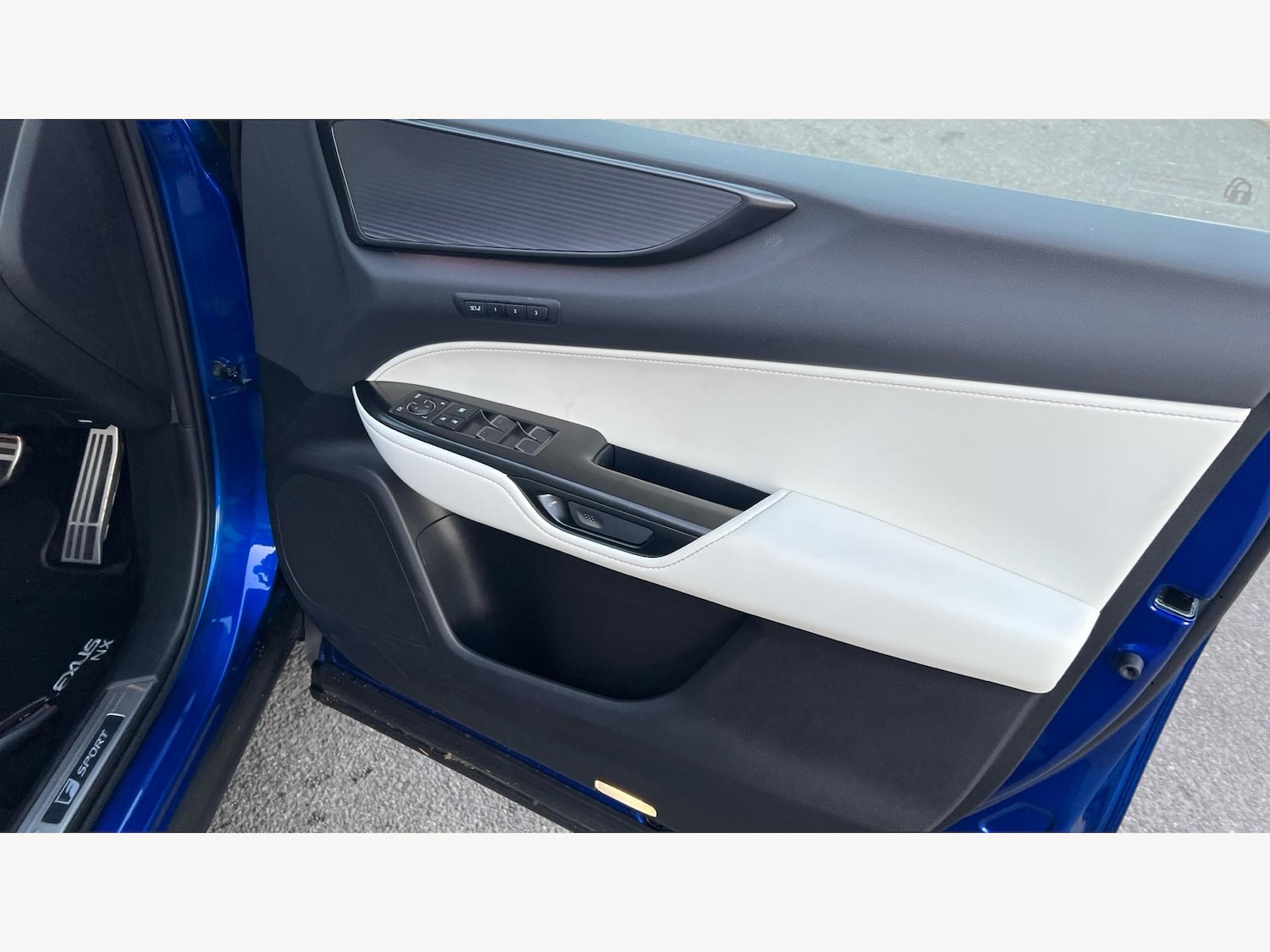 Used Lexus NX 2025 for sale - 76952835: Photo 32