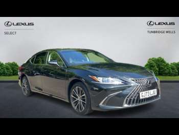 2023 (73) - 300h 2.5 4dr CVT